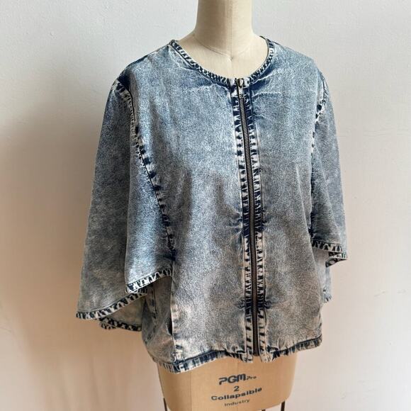 Retro LOVE GENERATION Acid-wash Denim Poncho - Picture 3 of 12